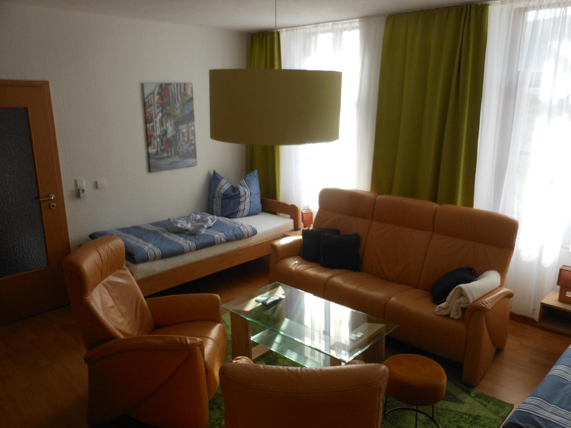 Pension Am Werder Bernburg Room photo